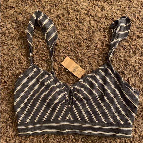 American Eagle Outfitters Tops - Striped crop top